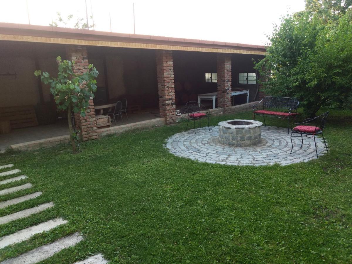 Hotel Omsi House à Telavi Extérieur photo