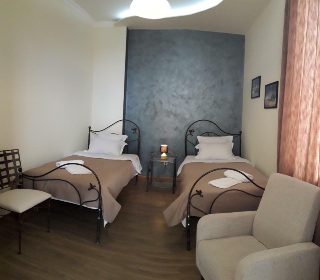 Hotel Omsi House à Telavi Extérieur photo